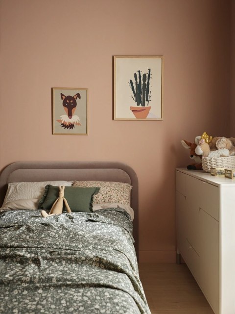 Łóżko Harmony HR-08 90 × 200 ze stelażem i szerokim zagłówkiem