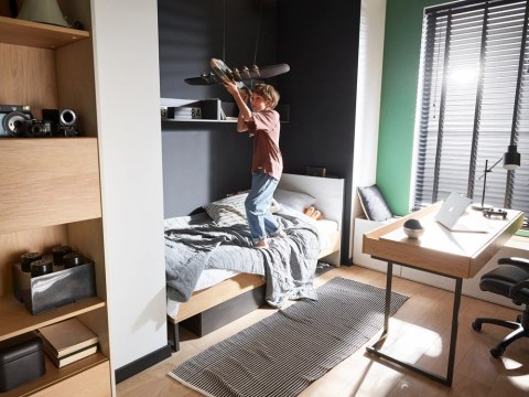 Teen Flex TF-04 - biurko młodzieżowe 150 cm z 3 szufladami